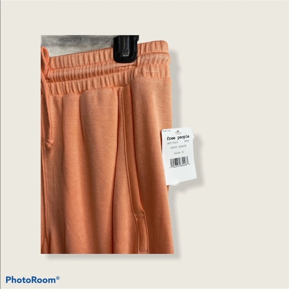 NWT Free People Back Into It Jogger Neon Peach XS/S - Picture 8 of 12